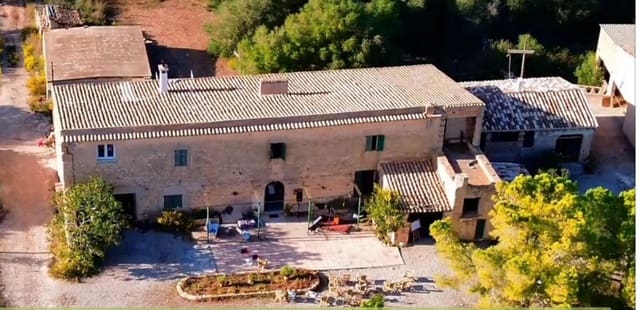 Finka/Dom wiejski na sprzedaż w Campos - 1 480 000 € (Ref: 9740253)