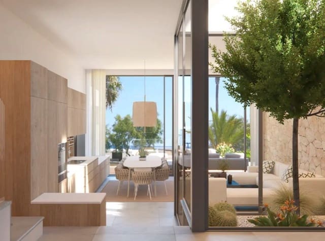 3 makuuhuone Paritalo myytävänä paikassa Ca'n Picafort, Santa Margalida mukana uima-altaan 
autotalli - 1 350 000 € (Ref: 9763500)