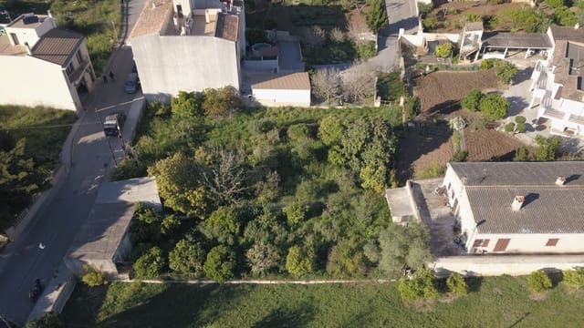 Landgrundstück zu verkaufen in Sant Llorenç des Cardassar - 350.000 € (Ref: 9812963)