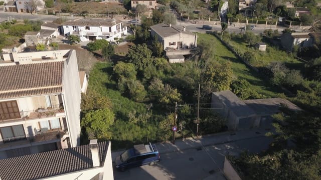 Landgrundstück zu verkaufen in Sant Llorenç des Cardassar - 350.000 € (Ref: 9812963)