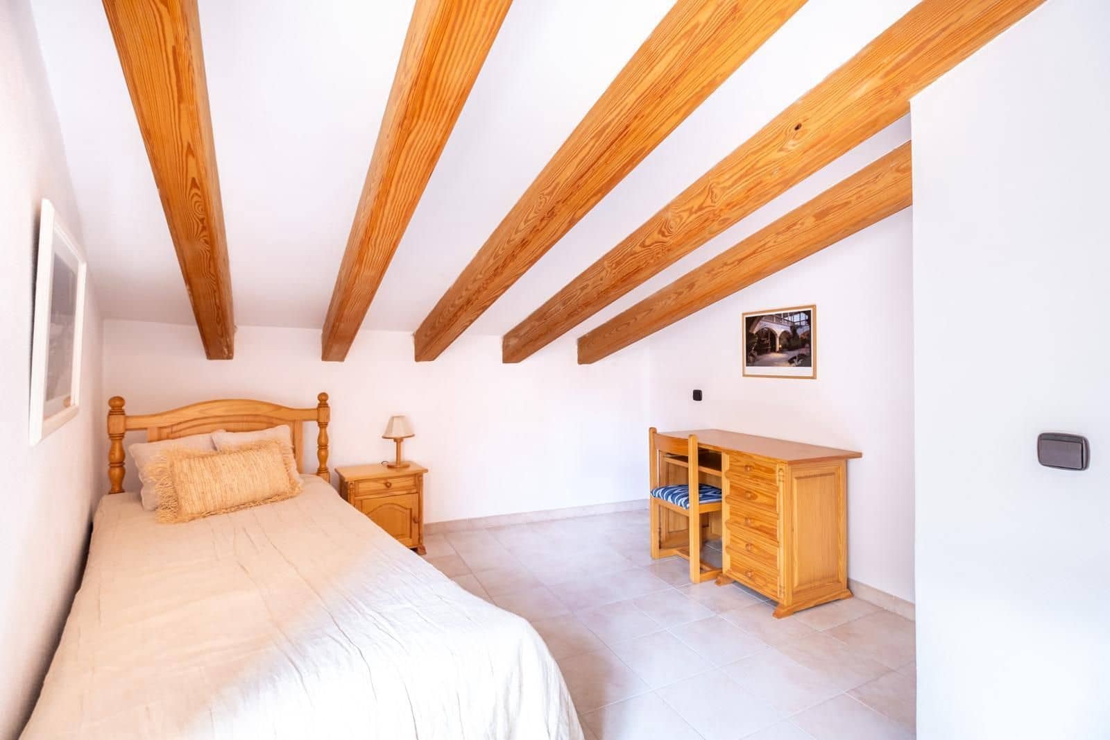 4 slaapkamer Huis te koop in Arta met garage - € 480.000 (Ref: 9856339)