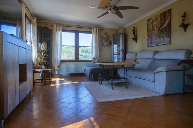 2 chambre Finca/Maison de Campagne à vendre à Artà avec piscine garage - 550 000 € (Ref: 9856340)