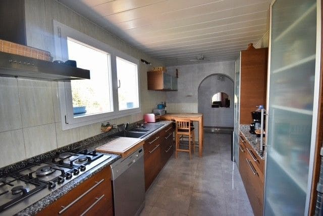 4 bedroom Villa for sale in Sa Coma with pool - € 747,000 (Ref: 9912506)
