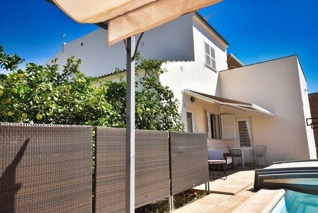 4 bedroom Villa for sale in Sa Coma with pool - € 747,000 (Ref: 9912506)