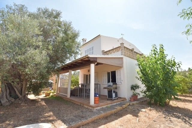 4 bedroom Villa for sale in Sa Coma with pool - € 747,000 (Ref: 9912506)