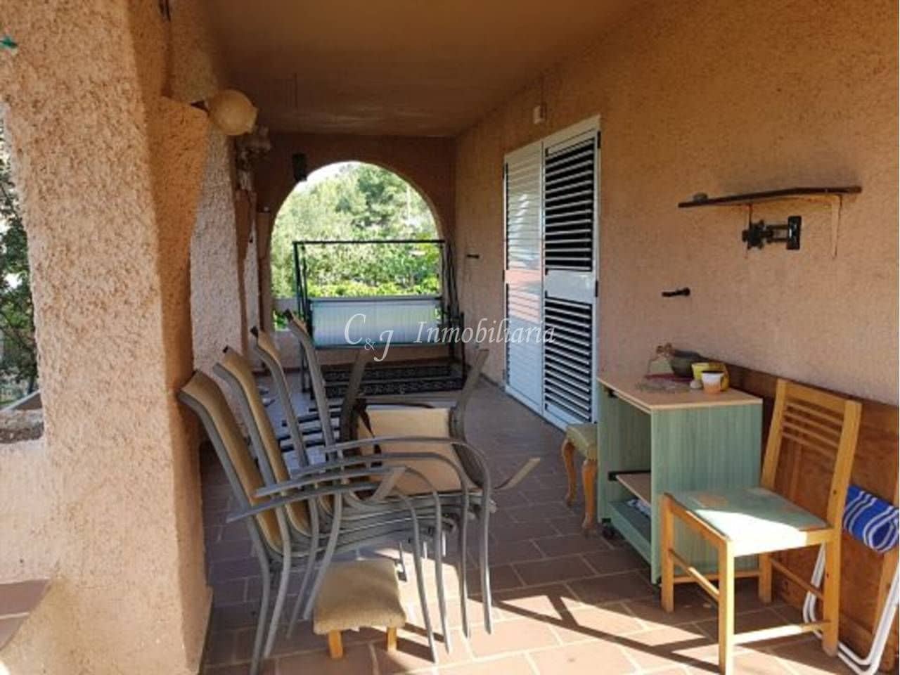 4 soveværelse Villa til salg i Estivella med swimmingpool garage - € 375.000 (Ref: 9707731)