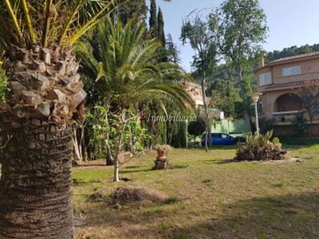 4 bedroom Villa for sale in Estivella with pool garage - € 375,000 (Ref: 9707731)