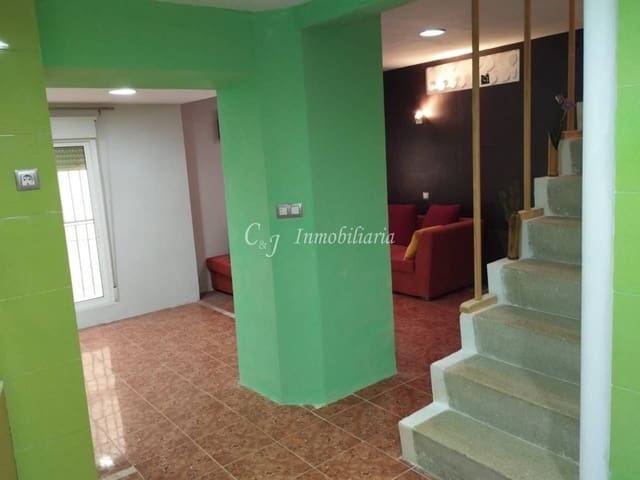 3 bedroom Apartment for sale in Gaibiel - € 110,000 (Ref: 9707734)