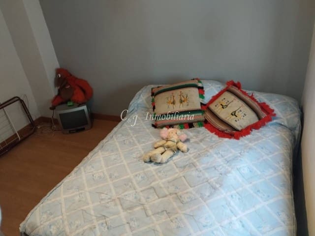 3 bedroom Apartment for sale in Gaibiel - € 110,000 (Ref: 9707734)