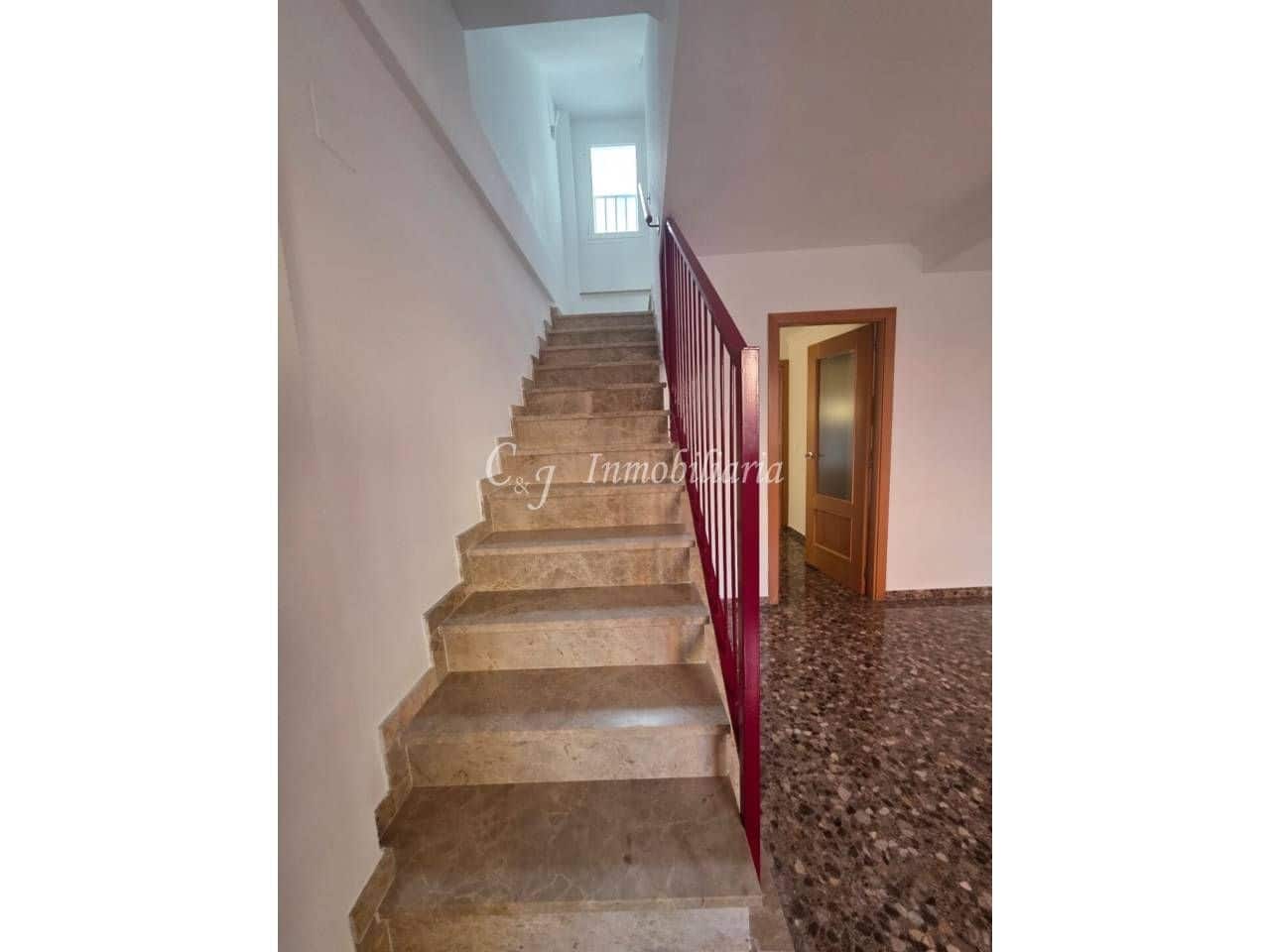 3 soveværelse Rækkehus til salg i Sagunto / Sagunt med swimmingpool garage - € 269.000 (Ref: 9707738)