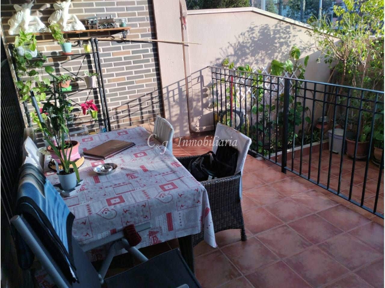 3 sovrum Semi-fristående Villa till salu i Sagunto / Sagunt med garage - 345 000 € (Ref: 9707739)