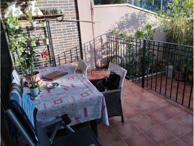 3 sovrum Semi-fristående Villa till salu i Sagunto / Sagunt med garage - 345 000 € (Ref: 9707739)