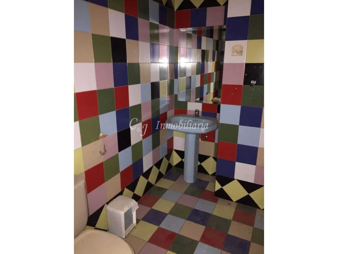 Erhverv til salg i Sagunto / Sagunt - € 119.000 (Ref: 9707744)