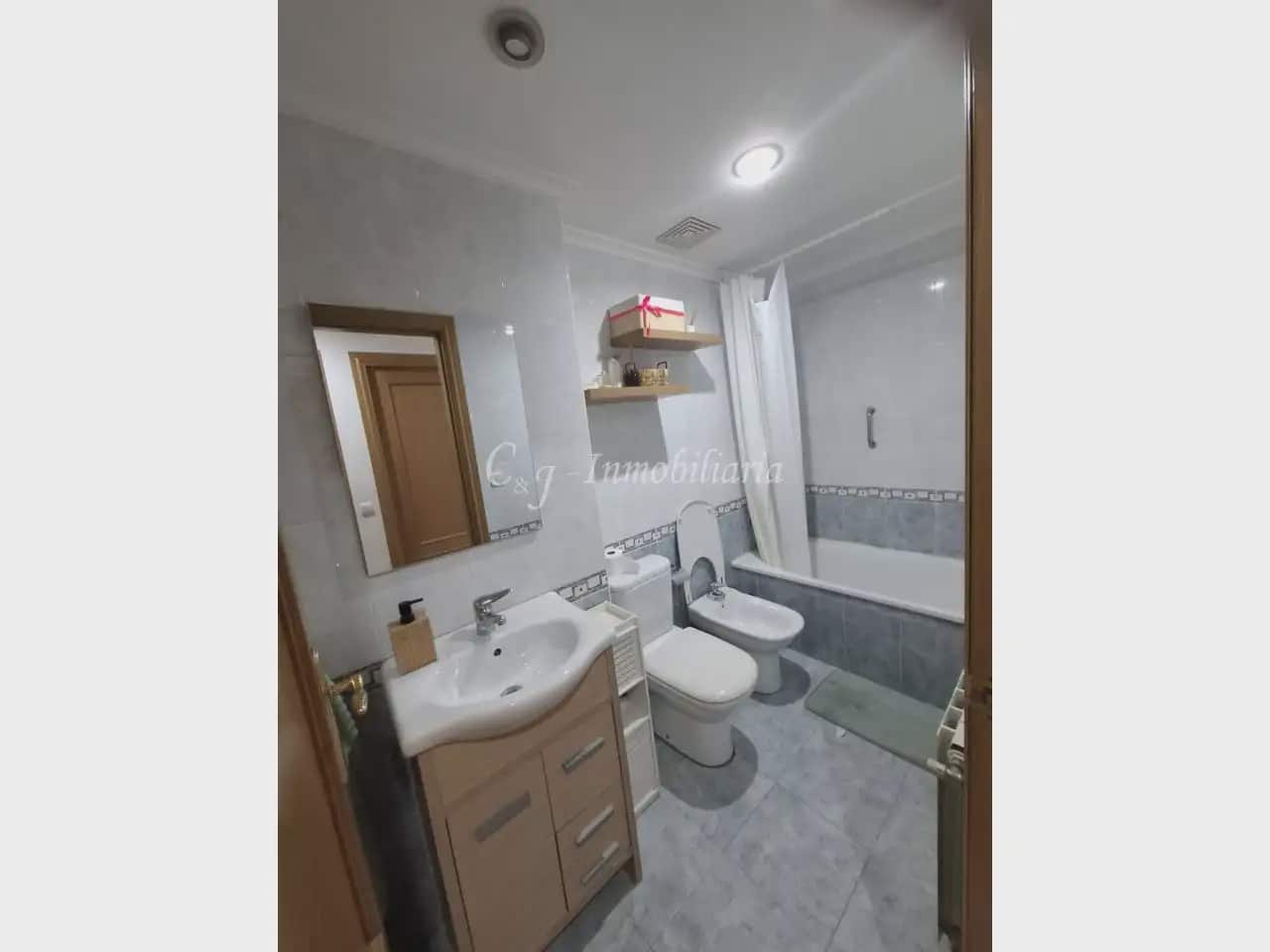 2 soverom Leilighet til salgs i Sagunto / Sagunt med garasje - € 175 000 (Ref: 9755042)