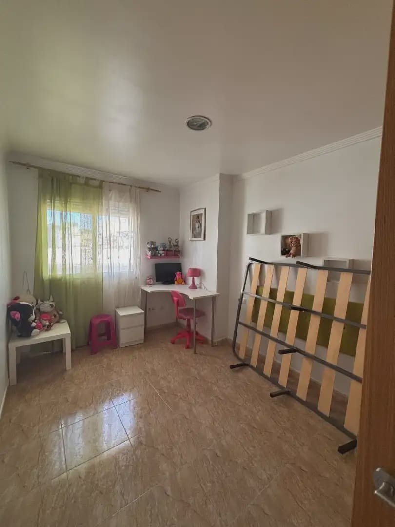 5 soverom Hus til salgs i Alginet - € 115 000 (Ref: 10049812)