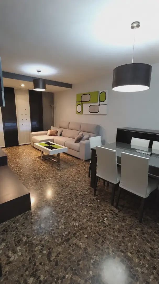 3 soveværelse Lejlighed til salg i L'Alcudia med garage - € 160.000 (Ref: 10130748)