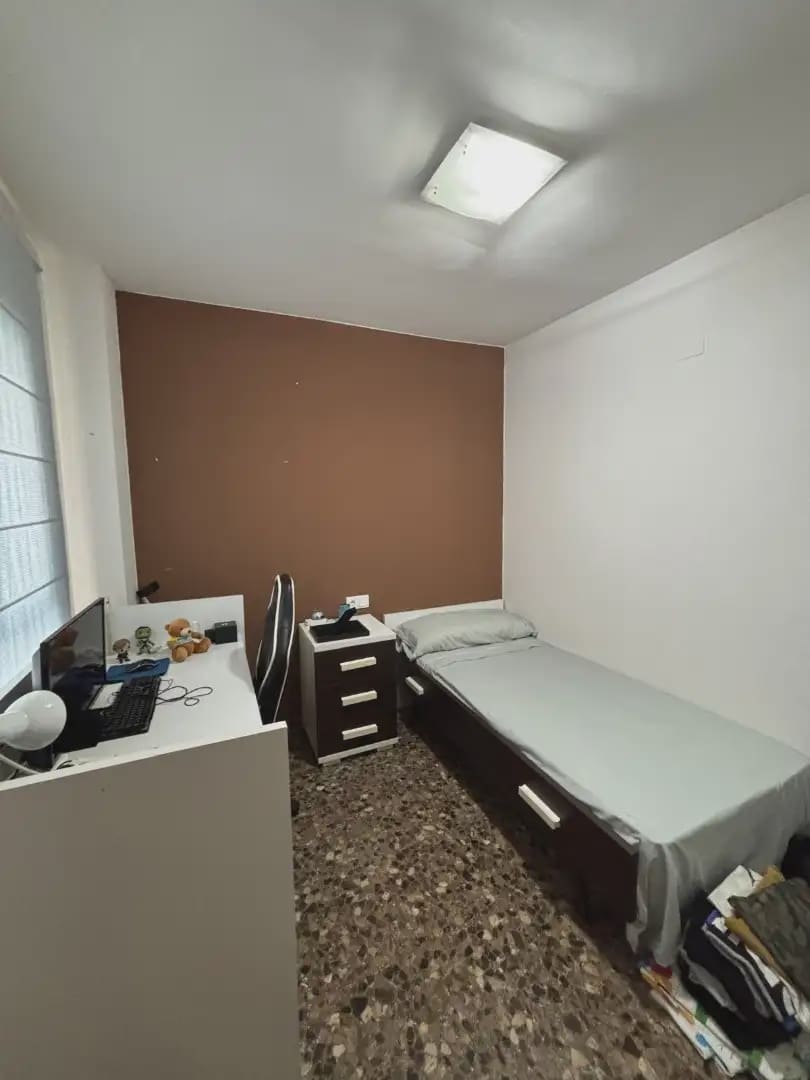 3 soveværelse Lejlighed til salg i L'Alcudia med garage - € 160.000 (Ref: 10130748)
