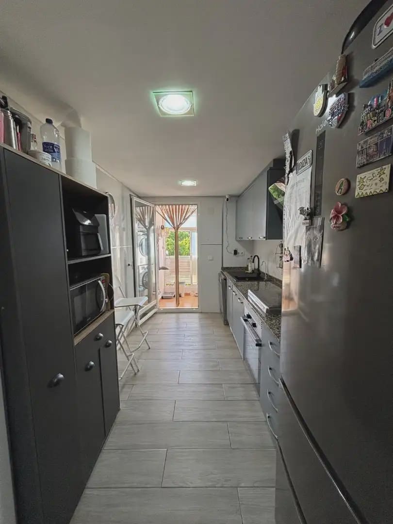 3 bedroom Flat for sale in Alginet with garage - € 175,000 (Ref: 10165356)