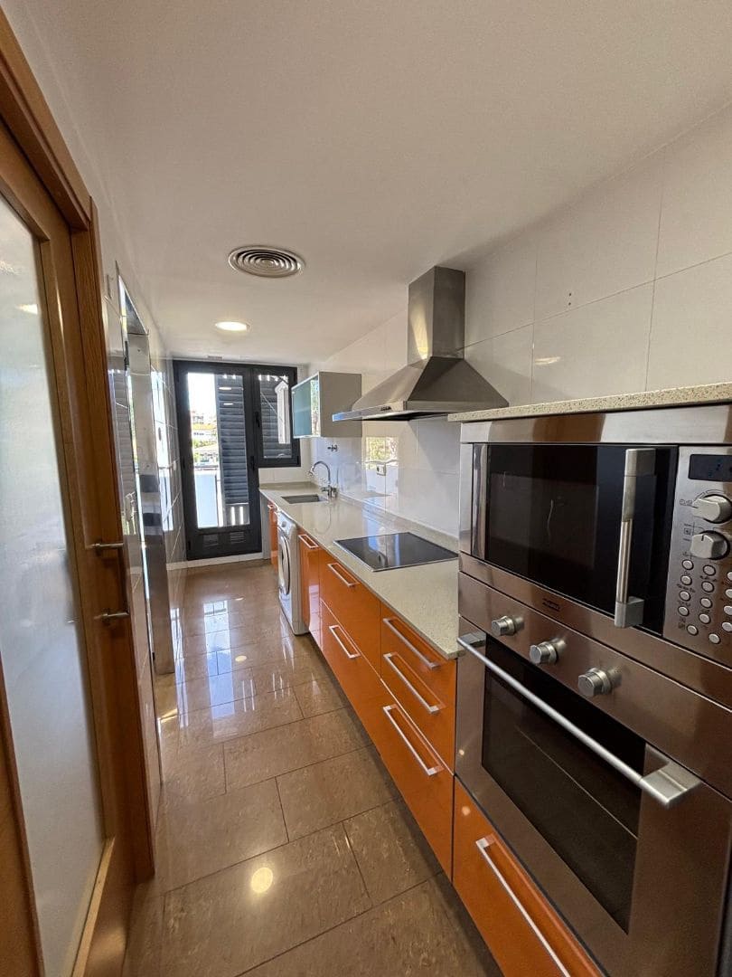 2 Zimmer Wohnung zu vermieten in Carlet mit Garage - 900 € (Ref: 9674643)