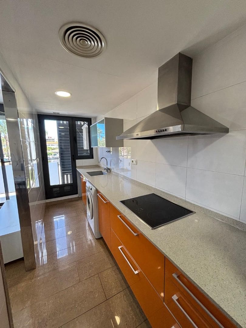 2 Zimmer Wohnung zu vermieten in Carlet mit Garage - 900 € (Ref: 9674643)