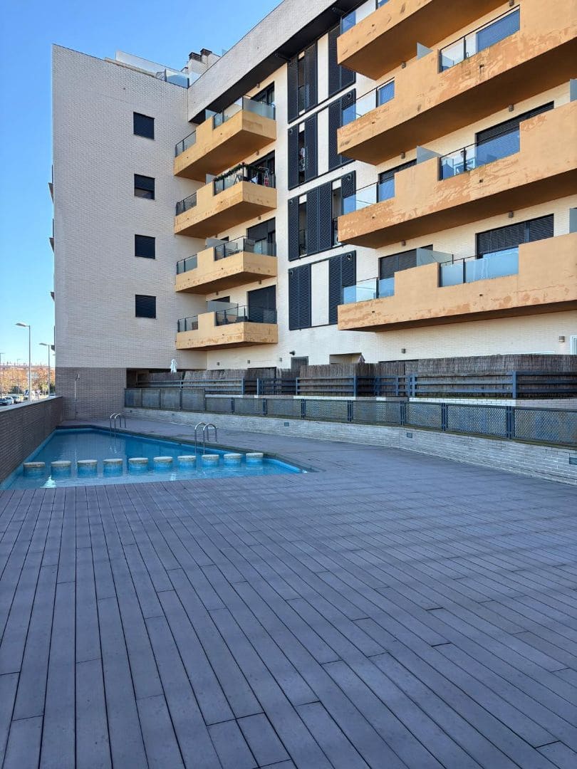 Piso de 2 habitaciones en Silla en venta con piscina garaje - 230.000 € (Ref: 9674649)