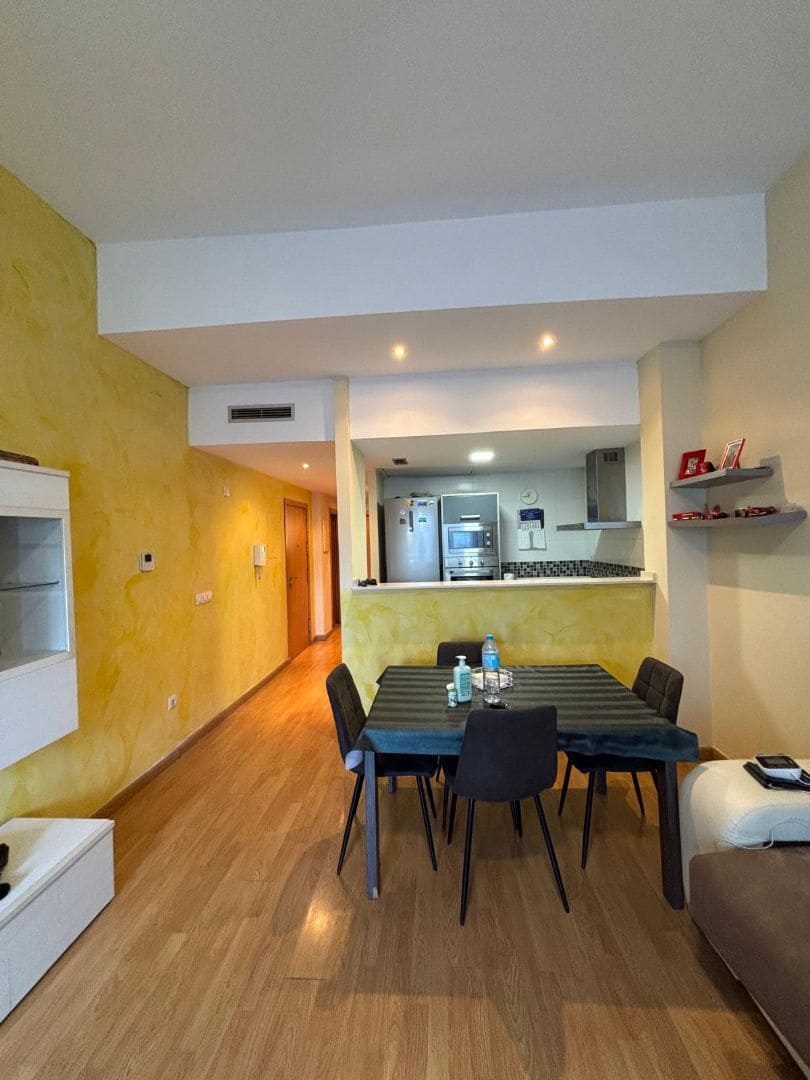 Piso de 2 habitaciones en Silla en venta con piscina garaje - 230.000 € (Ref: 9674649)