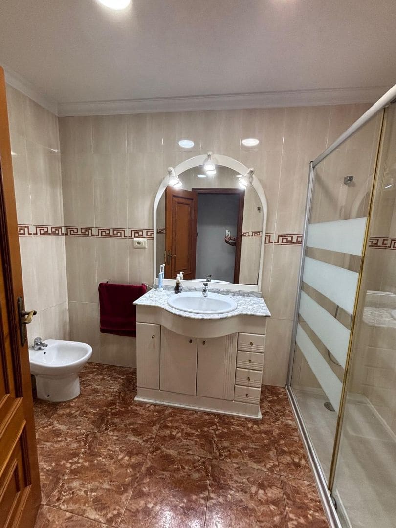 Casa de 3 habitaciones en Alginet en venta con garaje - 219.900 € (Ref: 9674652)