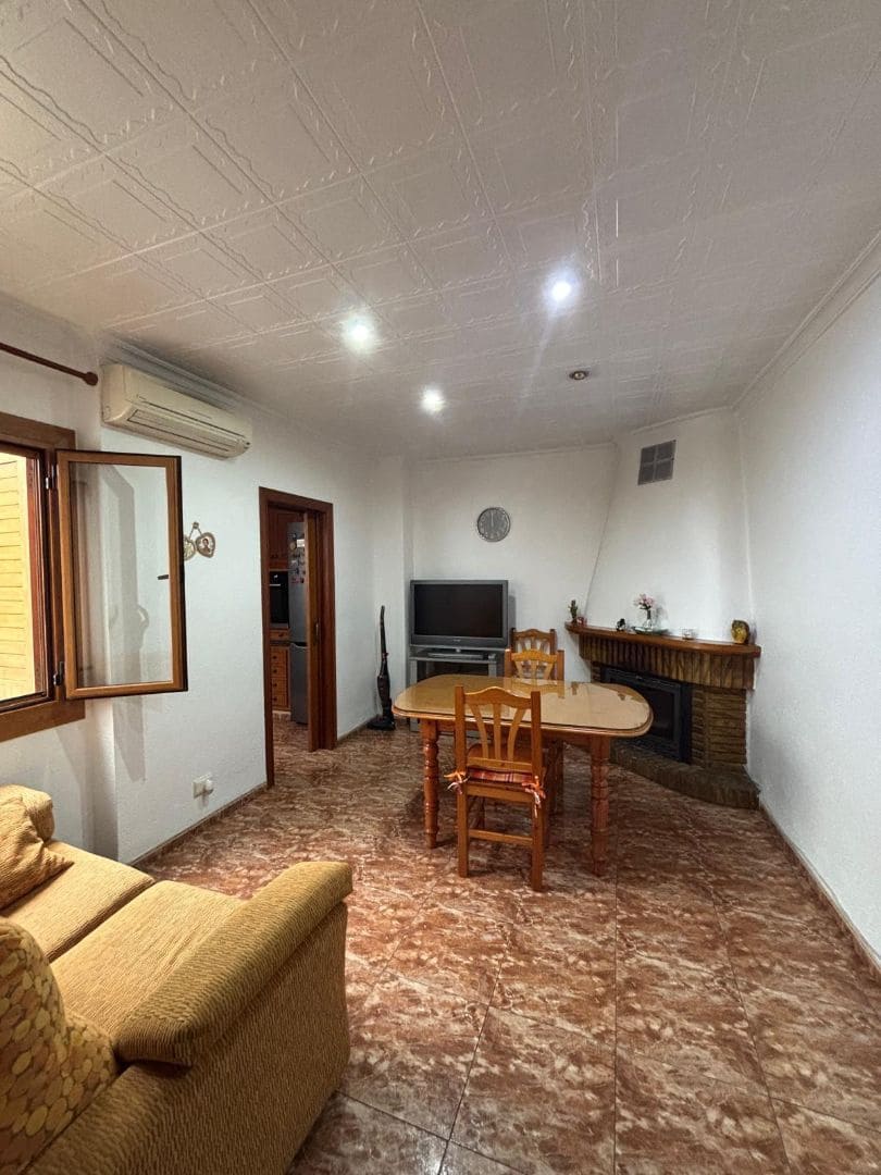 Casa de 3 habitaciones en Alginet en venta con garaje - 219.900 € (Ref: 9674652)