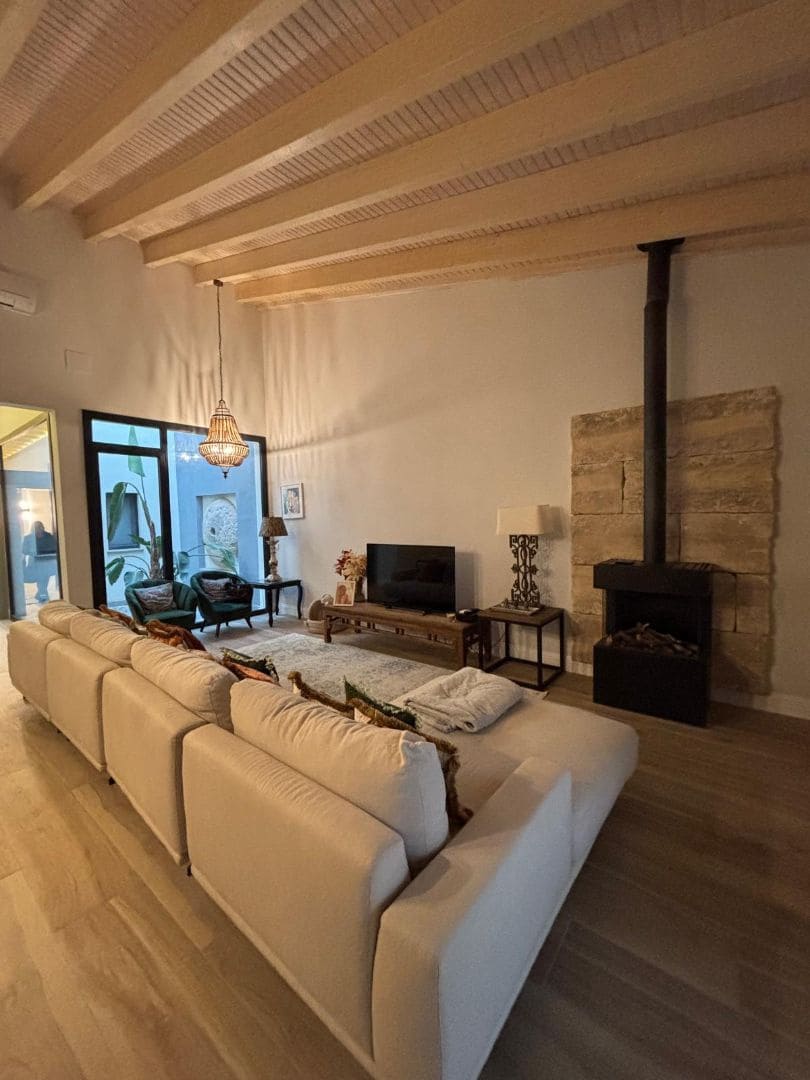 4 soveværelse Byhus til salg i Benifaio med swimmingpool garage - € 560.000 (Ref: 9674657)