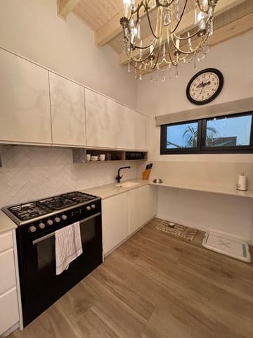 4 Zimmer Haus zu verkaufen in Benifaió mit Pool Garage - 560.000 € (Ref: 9674657)