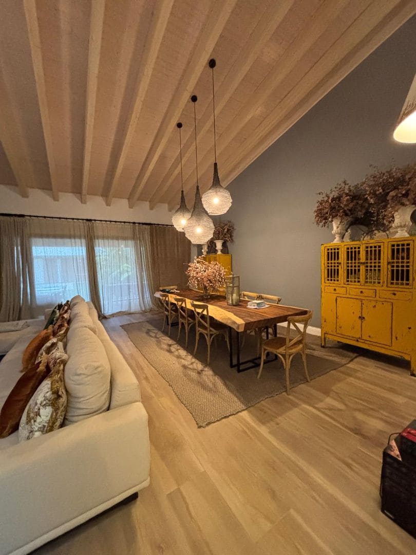 4 soveværelse Byhus til salg i Benifaio med swimmingpool garage - € 560.000 (Ref: 9674657)