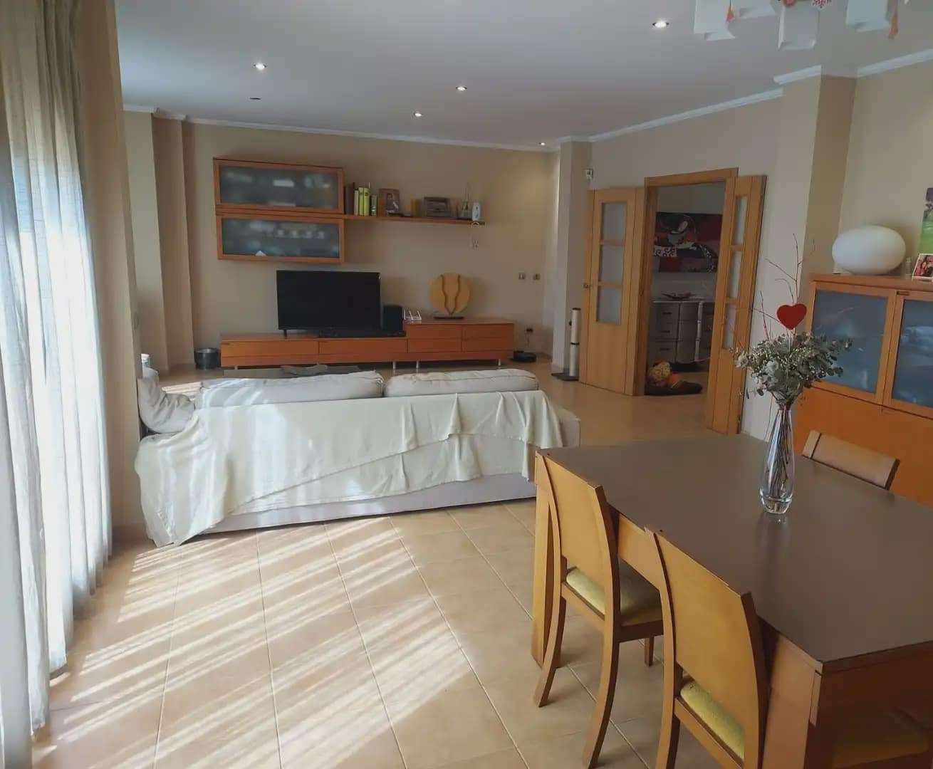 Casa de 4 habitaciones en Alginet en venta con garaje - 260.000 € (Ref: 9797389)