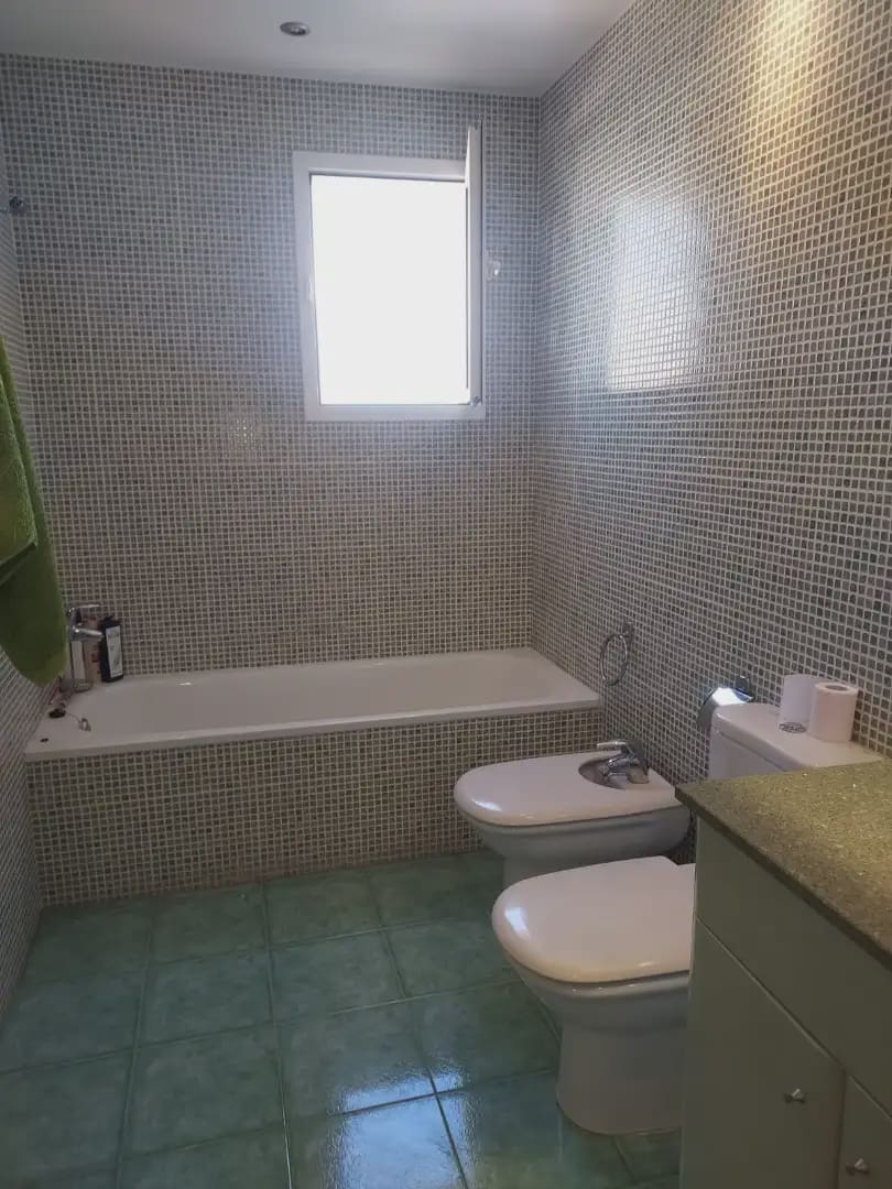 Casa de 4 habitaciones en Alginet en venta con garaje - 260.000 € (Ref: 9797389)