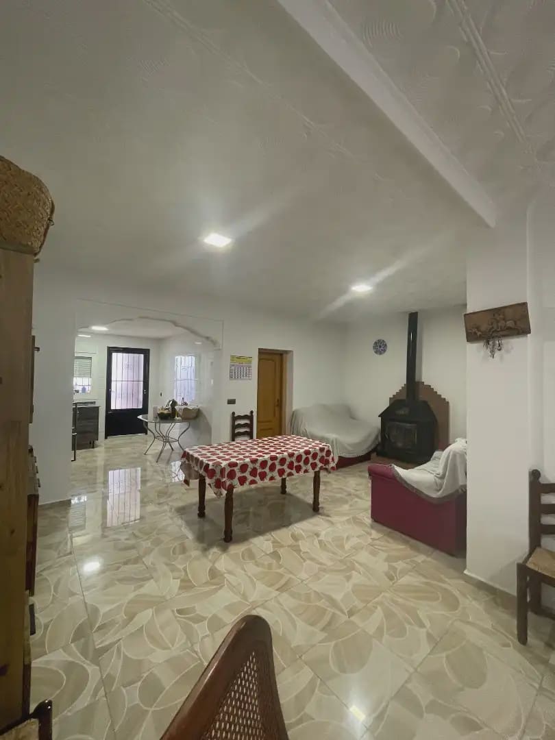 2 bedroom Townhouse for sale in Alginet - € 106,000 (Ref: 9807420)