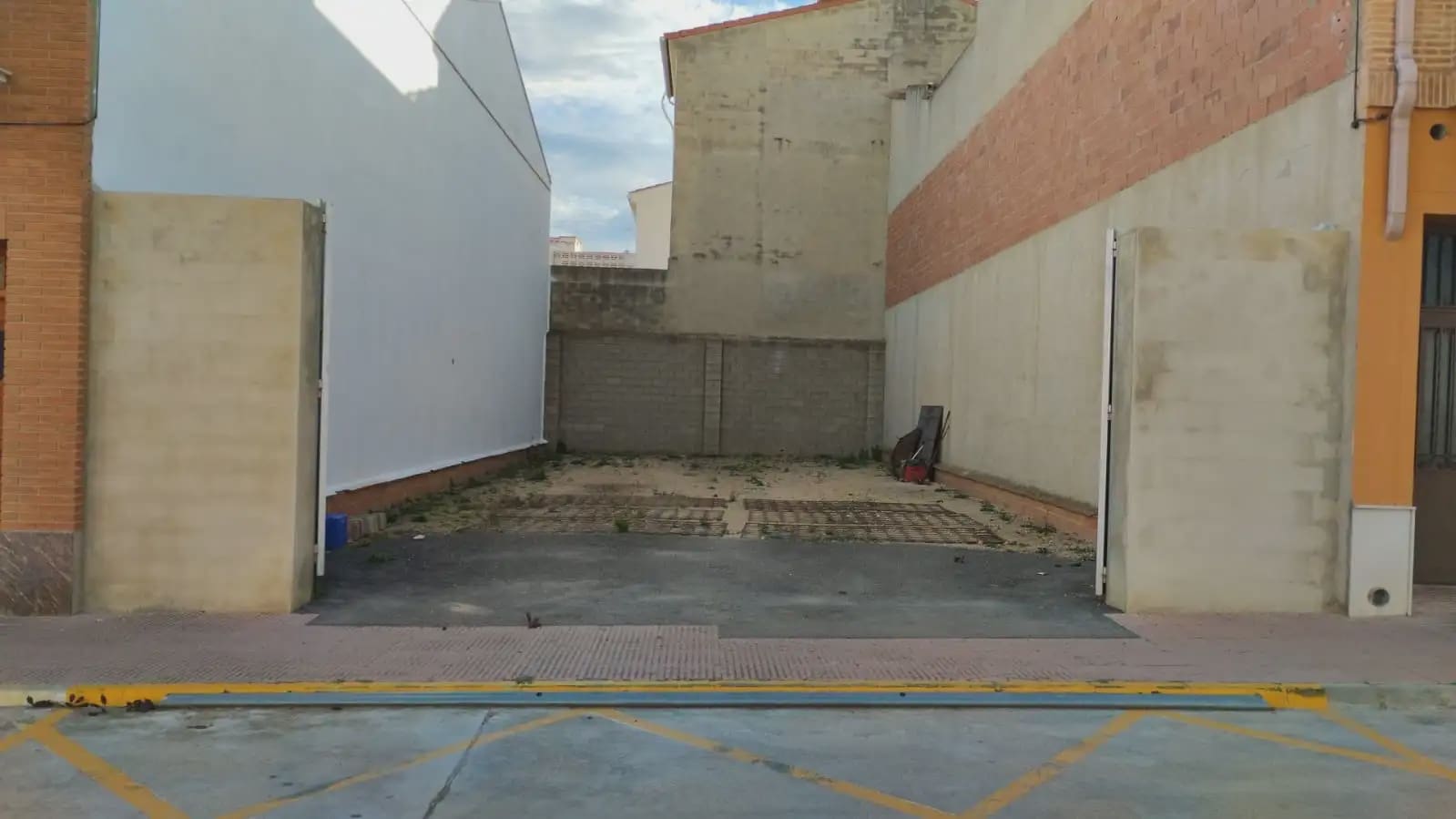 Building Plot for sale in Alginet - € 90,000 (Ref: 9865936)