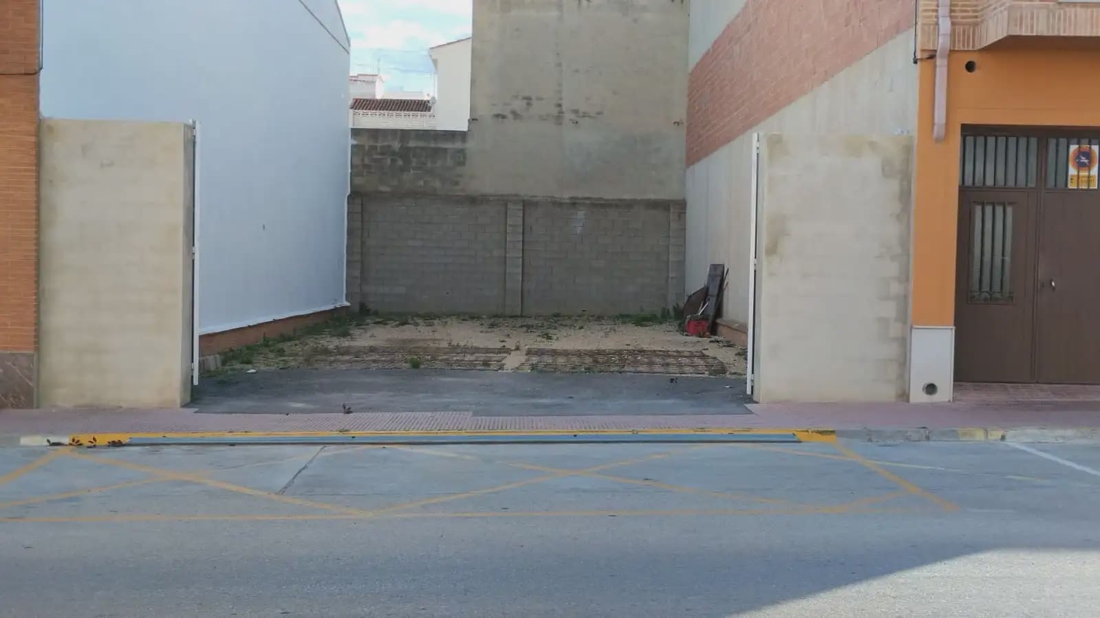 Building Plot for sale in Alginet - € 90,000 (Ref: 9865936)