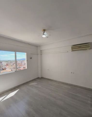 3 bedroom Flat for sale in Alginet with garage - € 169,000 (Ref: 9877874)