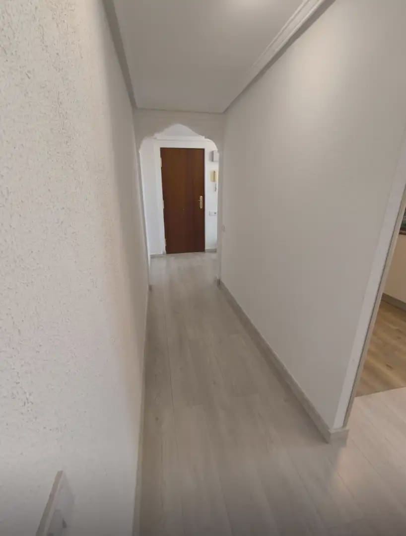 3 bedroom Flat for sale in Alginet with garage - € 169,000 (Ref: 9877874)