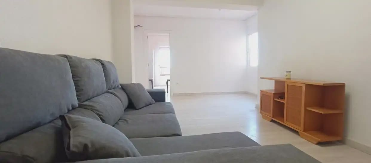 3 bedroom Flat for sale in Alginet with garage - € 169,000 (Ref: 9877874)