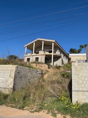 Chalet de 3 habitaciones en Alginet en venta con garaje - 170.000 € (Ref: 9880203)