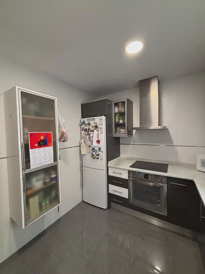 5 slaapkamer Huis te koop in Alginet met garage - € 349.000 (Ref: 9883686)