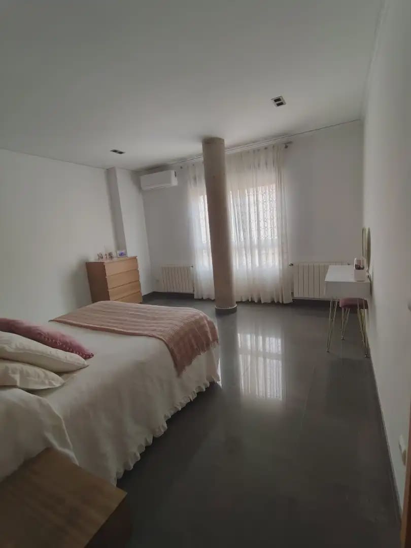 5 slaapkamer Huis te koop in Alginet met garage - € 349.000 (Ref: 9883686)
