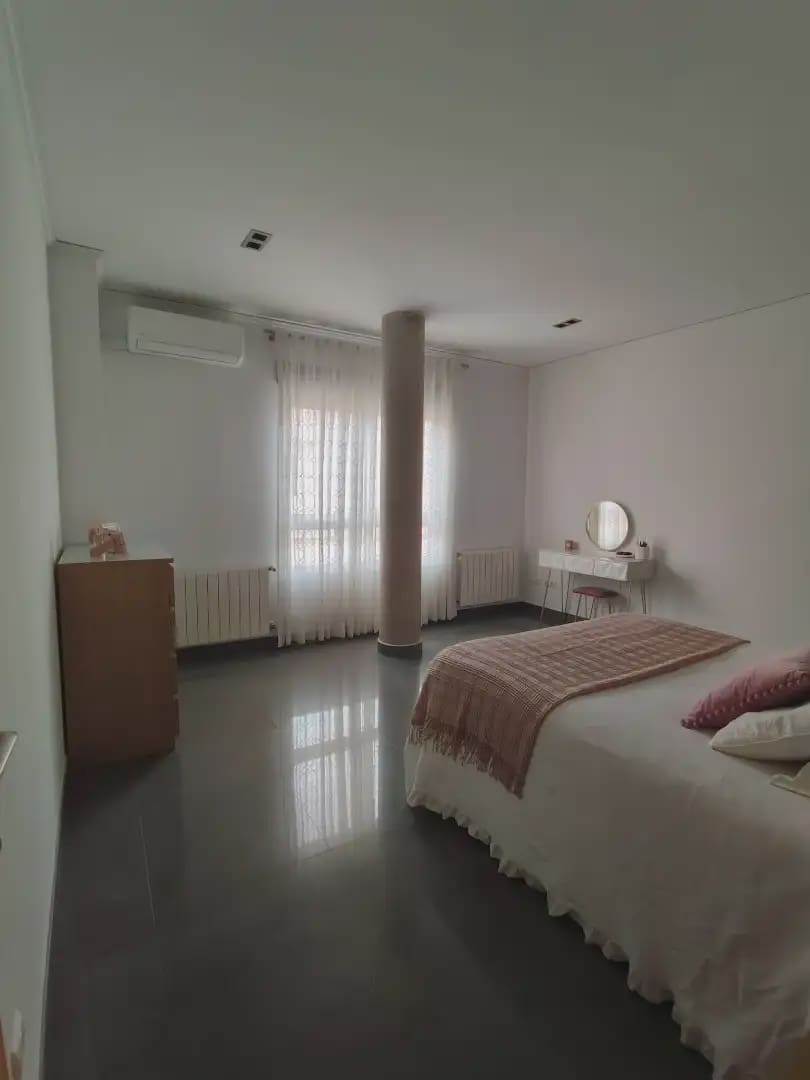 5 slaapkamer Huis te koop in Alginet met garage - € 349.000 (Ref: 9883686)