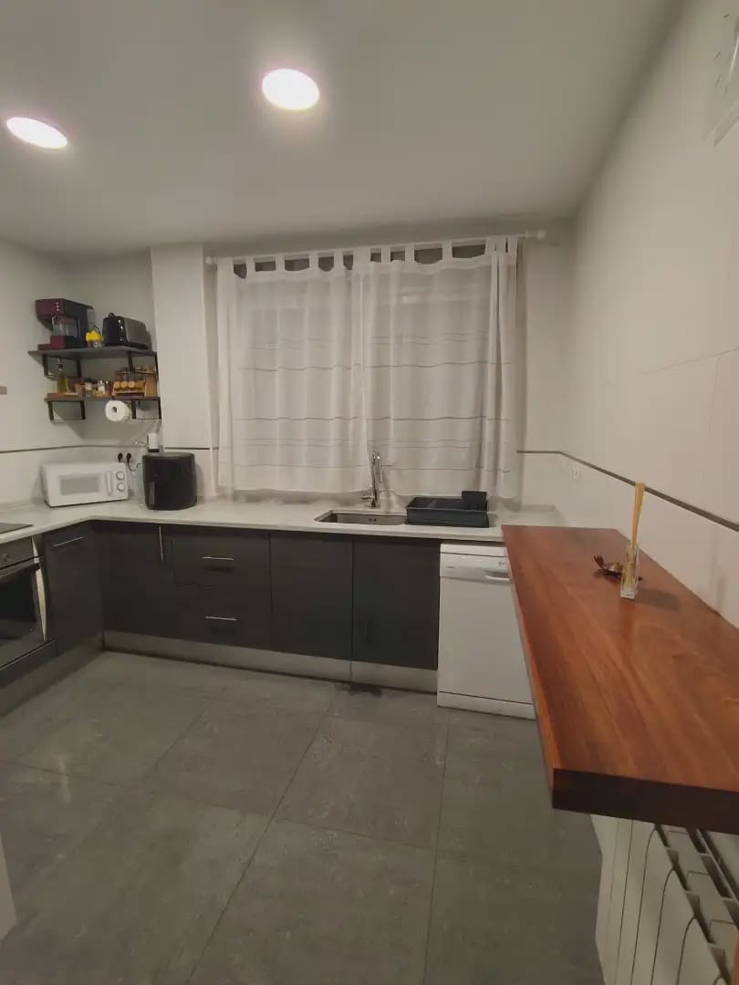 5 slaapkamer Huis te koop in Alginet met garage - € 349.000 (Ref: 9883686)