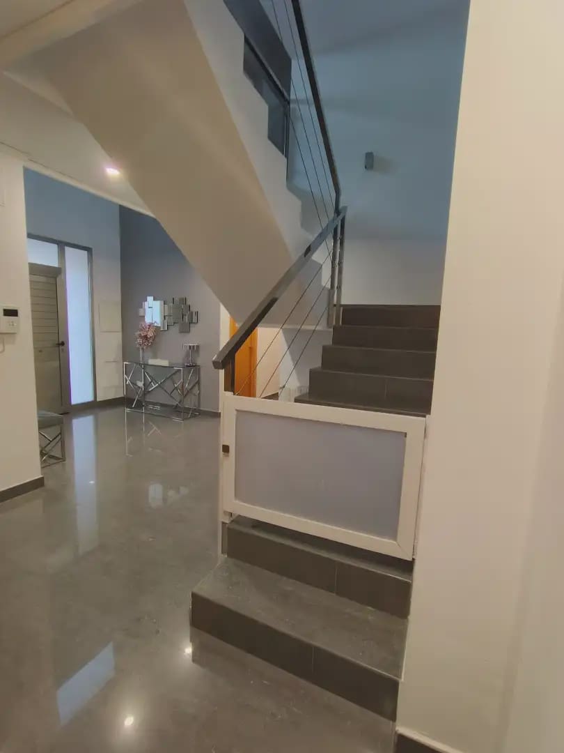 5 slaapkamer Huis te koop in Alginet met garage - € 349.000 (Ref: 9883686)