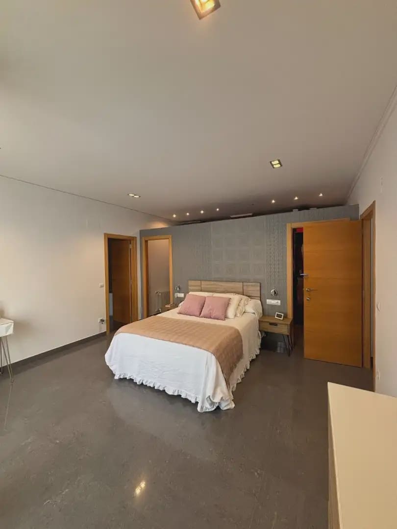 5 slaapkamer Huis te koop in Alginet met garage - € 349.000 (Ref: 9883686)