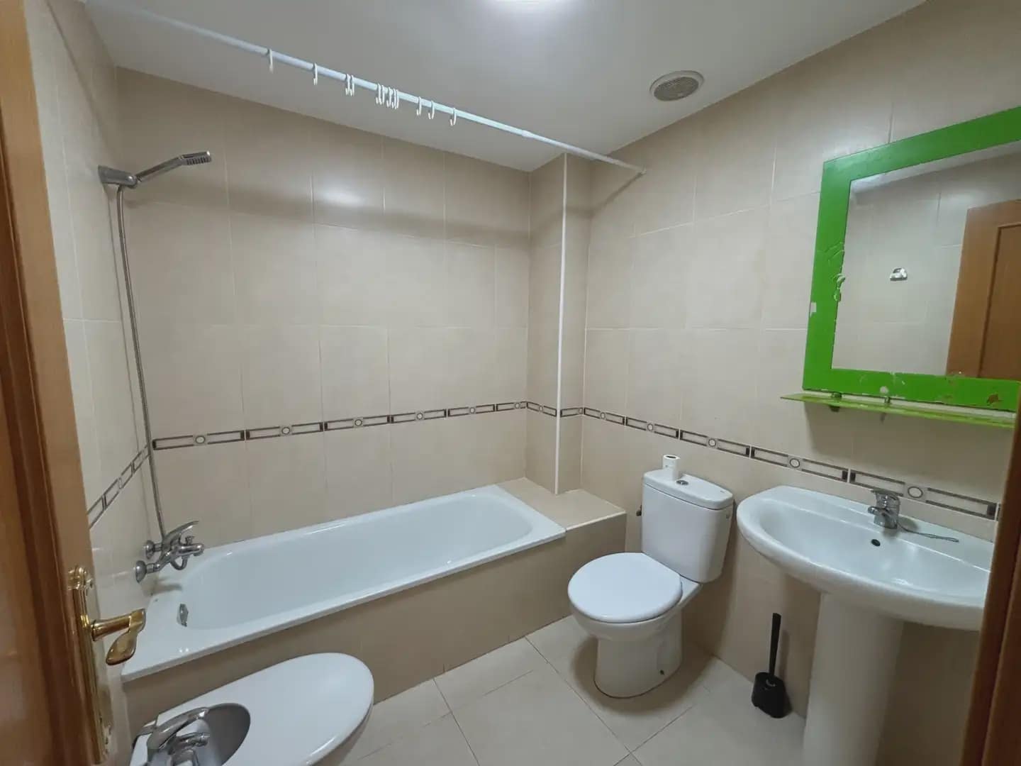 2 bedroom Flat for sale in Alginet - € 156,000 (Ref: 9938997)