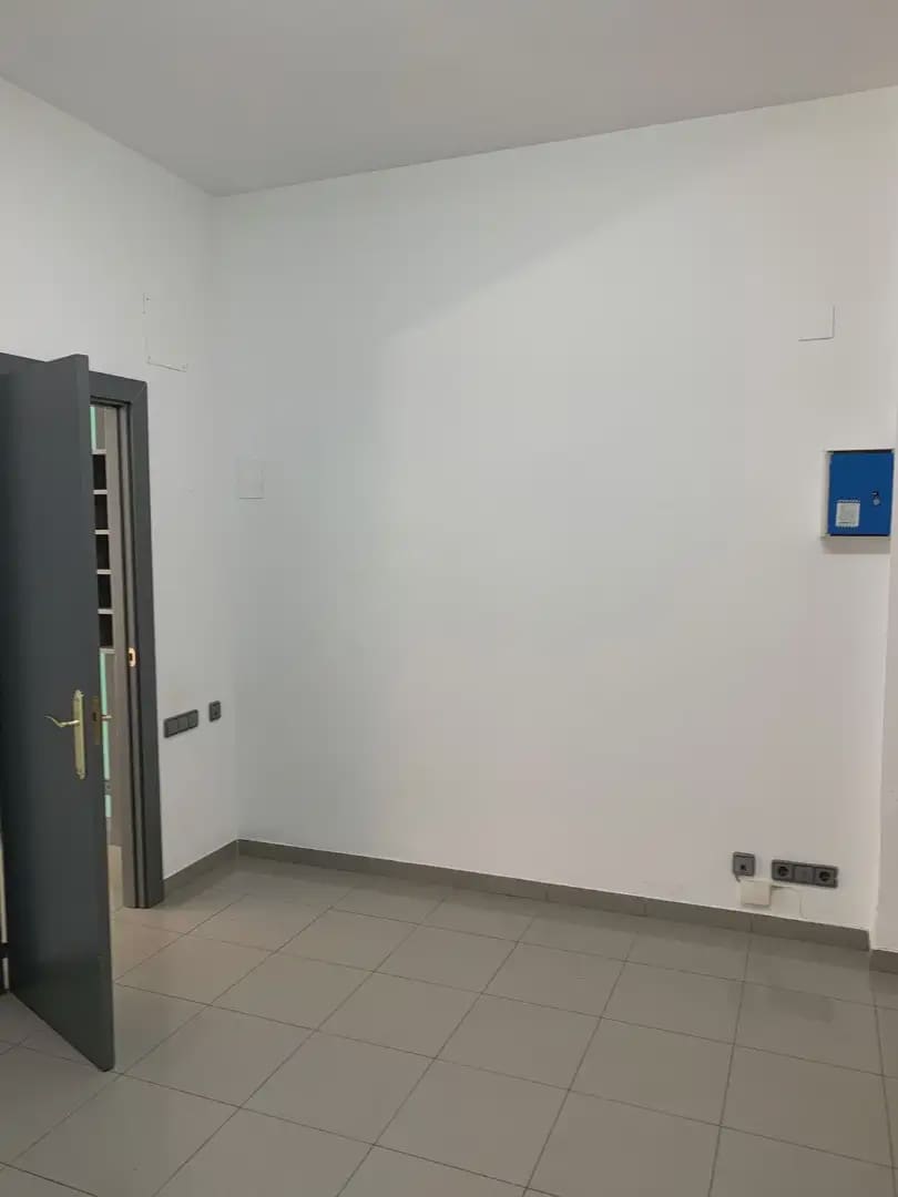 Local Comercial en Alginet en venta - 120.000 € (Ref: 9960264)