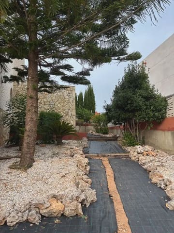 4 soveværelse Villa til salg i Alginet med swimmingpool garage - € 390.000 (Ref: 9972542)