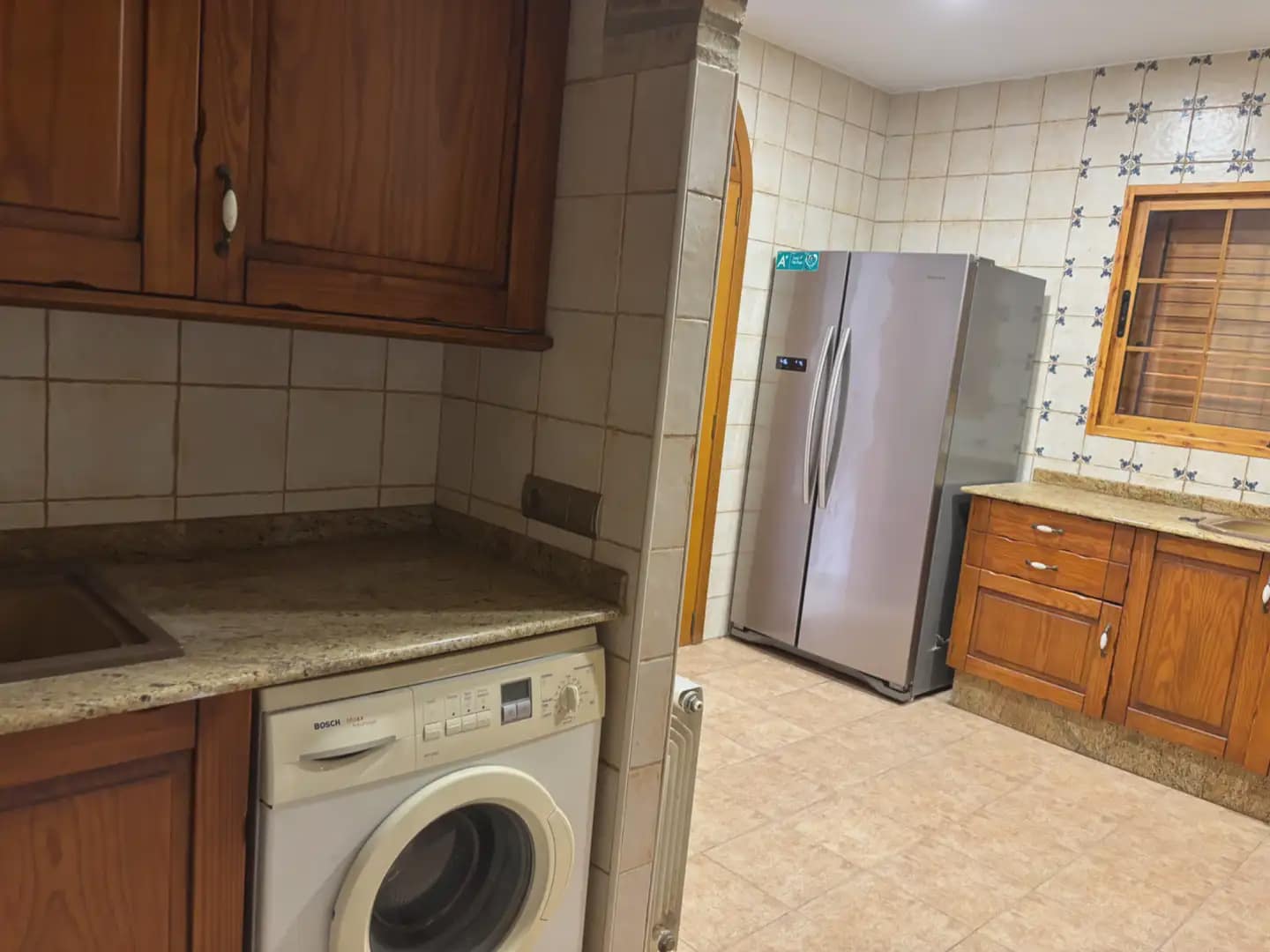 4 soveværelse Villa til salg i Alginet med swimmingpool garage - € 390.000 (Ref: 9972542)